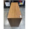 Image 4 : 6 DRAWER OAK DRESSER AND NIGHT STAND