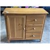 Image 1 : SMALL PINE CABINET