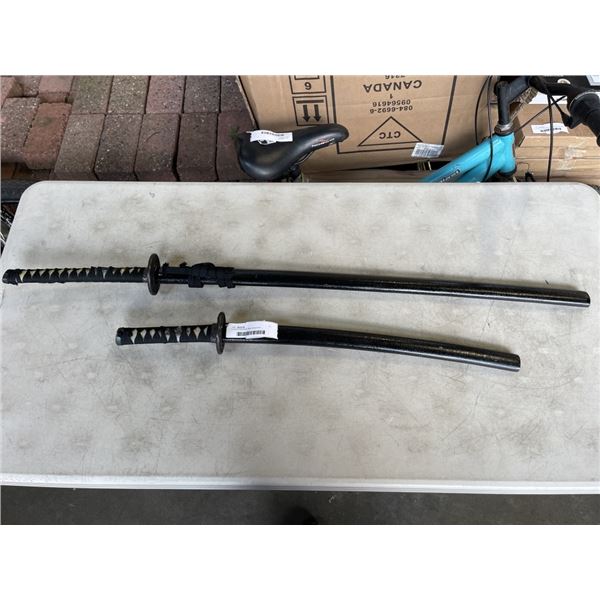 2 NINJA SWORDS AND SHEATHS