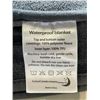 Image 3 : AS NEW WATERPROOF REVERSIBLE BLANKET, APPROX 90 X 108 INCH