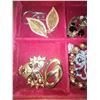 Image 24 : Jewelry Case & Vintage Costume Jewelry A