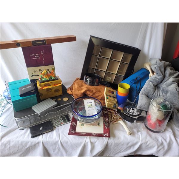 Décor & Housewares A