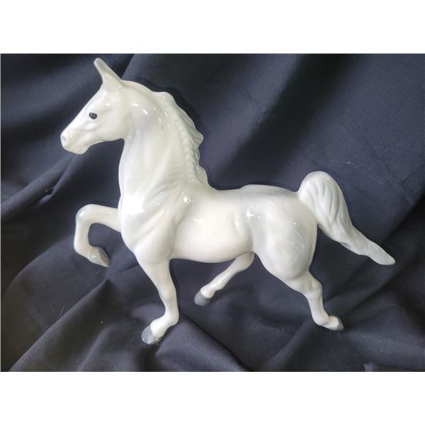 Giftcraft Porcelain Horse A