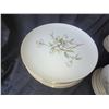Image 13 : Sango Canadian Dogwood Fine China A