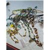 Image 19 : Costume Jewelry A