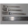 Image 2 : VINTAGE SILVERPLATE FORKS