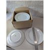 Image 1 : NORITAKE 10.5" White Dinner plates