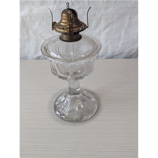 ANTIQUE Kerosene Oil Lamp