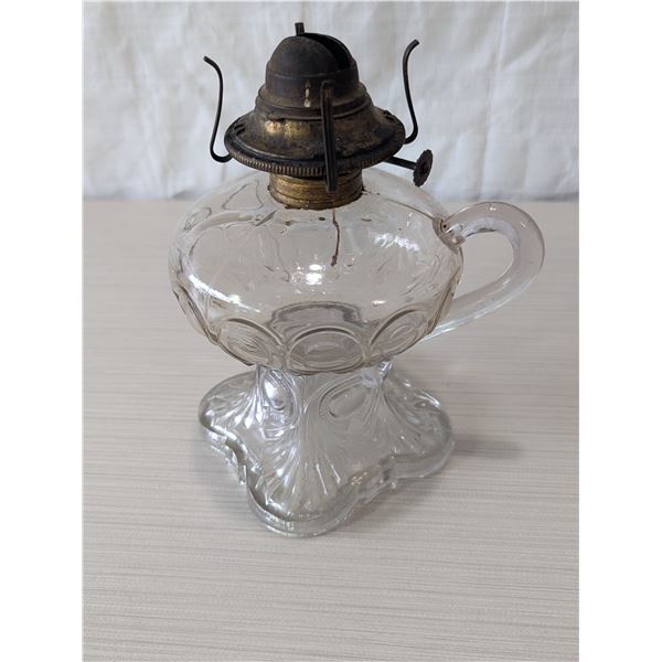ANTIQUE Kerosene Oil Lamp