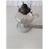Image 3 : ANTIQUE Kerosene Oil Lamp