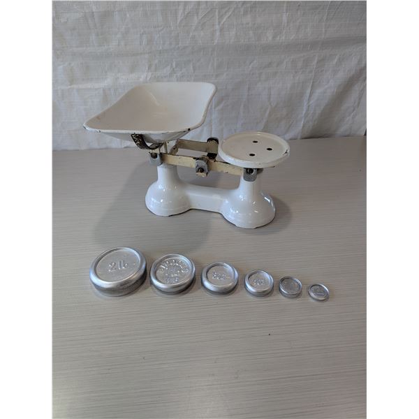 VINTAGE Viking Kitchen Scale