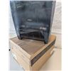 Image 1 : PAPER TOWEL DISPENSER