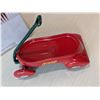 Image 2 : HALLMARK KIDDIE CAR 1937 SCAMP WAGON