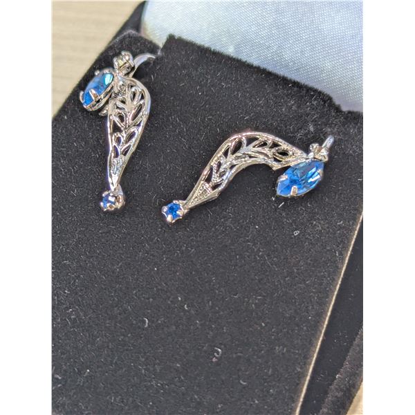 VINTAGE LISNER BLUE EARRINGS