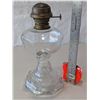 Image 2 : ANTIQUE Greek Key Depression 11" Tall Kerosene Oil Lamp