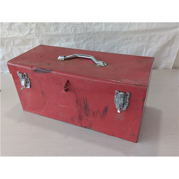 BEACH TOOL BOX 20" x 9.5" x 8.5"