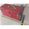 Image 3 : BEACH TOOL BOX 20" x 9.5" x 8.5"
