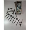 Image 1 : COLEMAN LANTERN PARTS