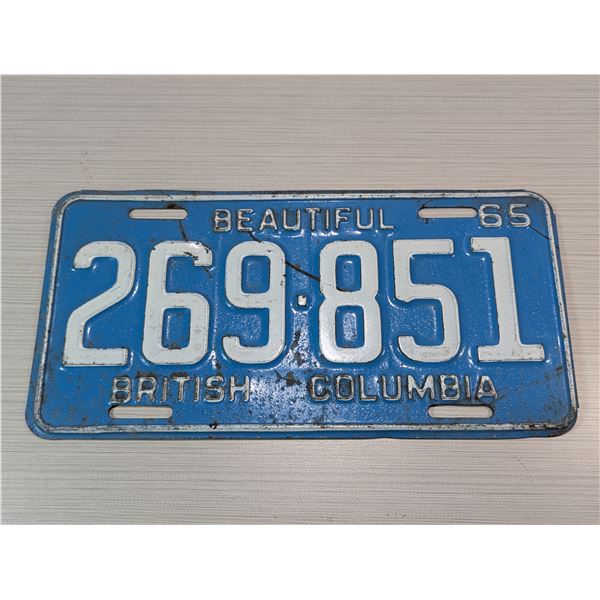 1965 BEAUTIFUL BRITISH COLUMBIA License Plate