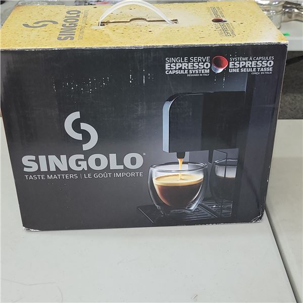 New Singolo Single Serve Expresso Machine Model IC 305D - White