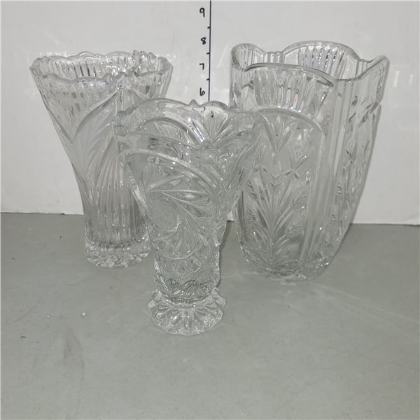 Set of 3 Vintage Glass Vases