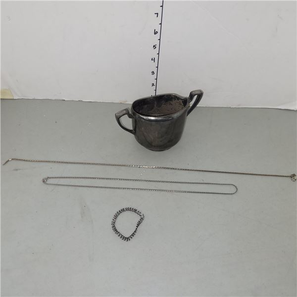 Lot of Costume Jewellery (Sarah Coventry), Silver Wired Bracelet, Silverpalte Warped Cup