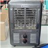 Image 2 : Classic Portable Space Heater 1500W Model MH-202 & Snow Brushes