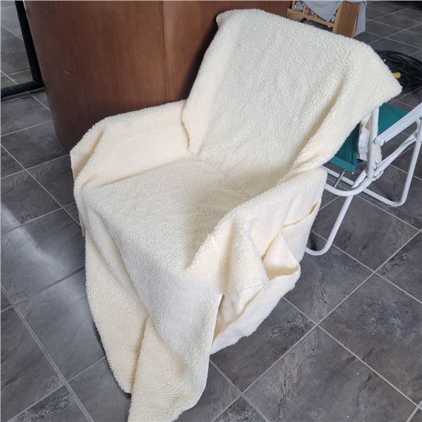 Lot of 2 Sherpa Chair Covers - Each one has 2 pockets on each side - Width is 24"