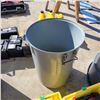 Image 3 : 2 Garbage Cans