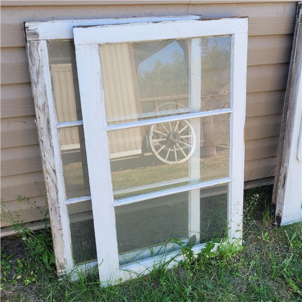 Vintage 3 Pane Wooden Window
