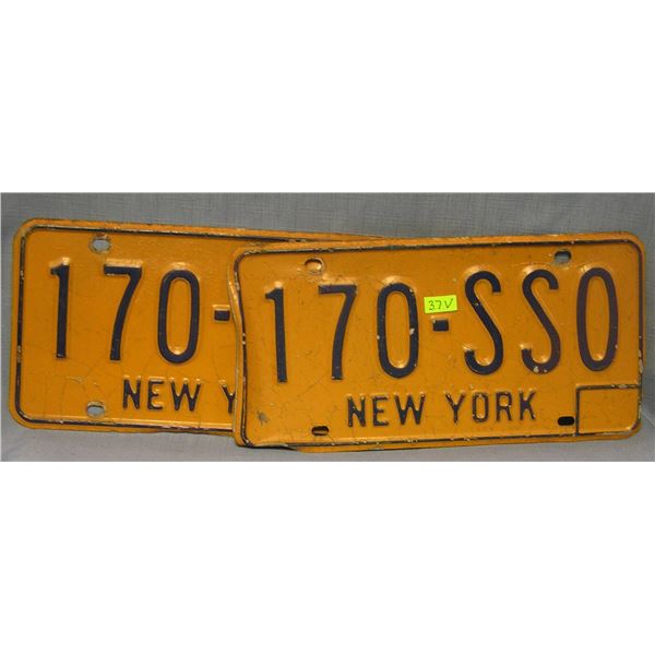 Pair of vintage NY license plates
