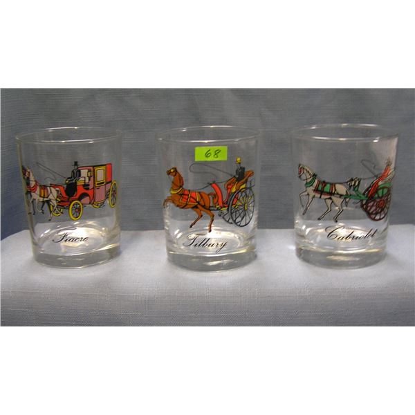 Antique horse drawn carriage drink glasses