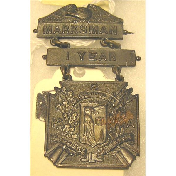 Vintage WWI bronze marksman medal