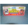 Image 1 : 1990 Score factory sealed NHL hockey complete set