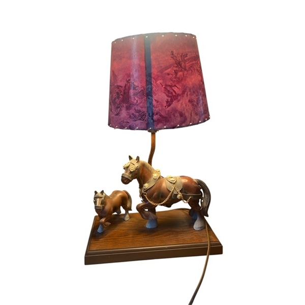 VINTAGE CLYDESDALE HORSE TABLE LAMP BY GILBERT