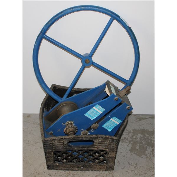 POWERFIST TUBING ROLLER