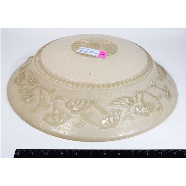 VINTAGE/ ANTIQUE CEILING LIGHT GLASS SHADE