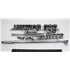 Image 1 : 1/2 IN. SOCKET SET WITH OTHER TOOLS
