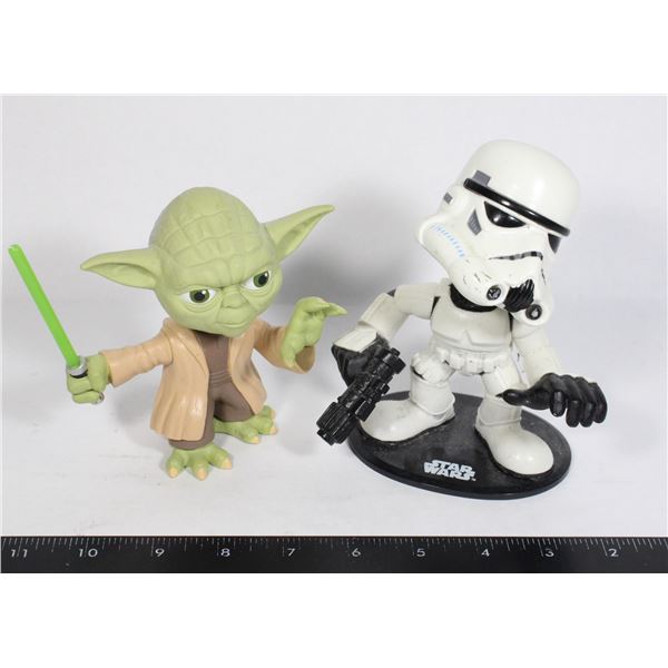 STAR WARS BOBBLE HEADS, YODA AND STORM