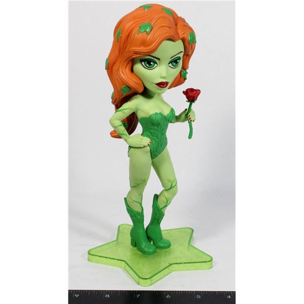 POISON IVY DC FUNKO FIGURE