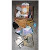 Image 1 : BOX OF ASSORTED HOME ITEMS INCLUDING