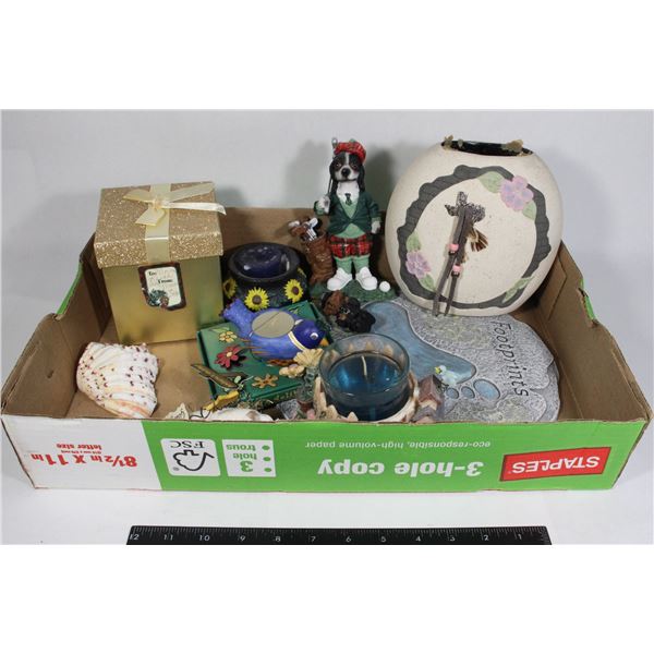 BOX OF HOME DECOR INCLUDING CANDLE HOLDERS