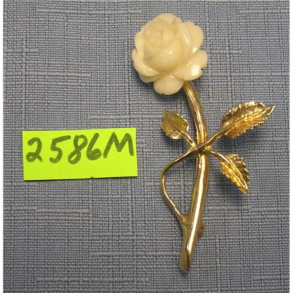 14K gold and bone style decorative brooch