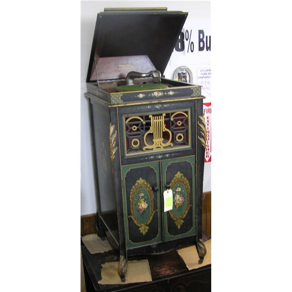Antique floral paint decorated phonograph