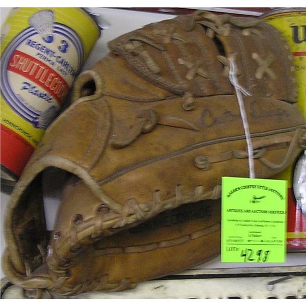 Vintage leather baseball glove