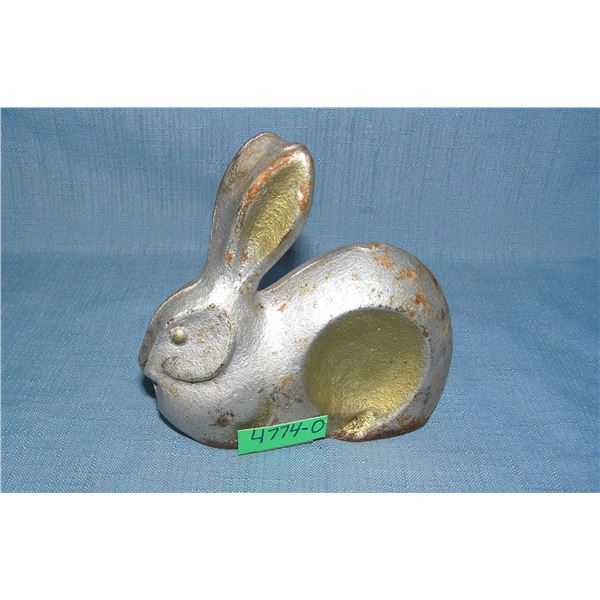 Miniature cast iron rabbet paper weight