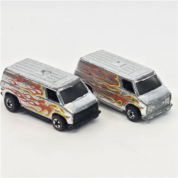 Hot Wheels Super Van pair