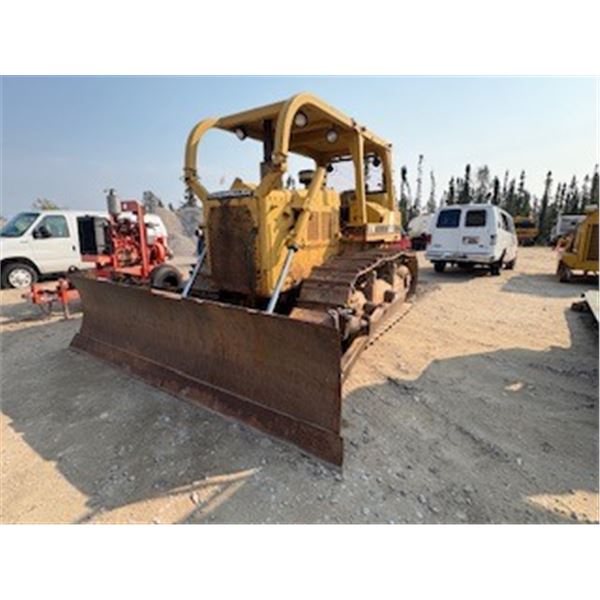 D6D CATERPILLAR DOZER WITH WINCH