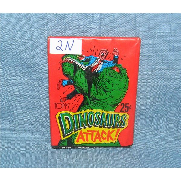 Dinosaur's Attack! unopened wax pack of collector cards
