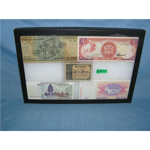 Collection of world currency